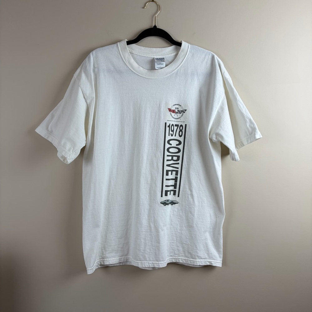 Y2K Gildan cotton Off White Corvette 1978 graphic t-shirt short sleeve